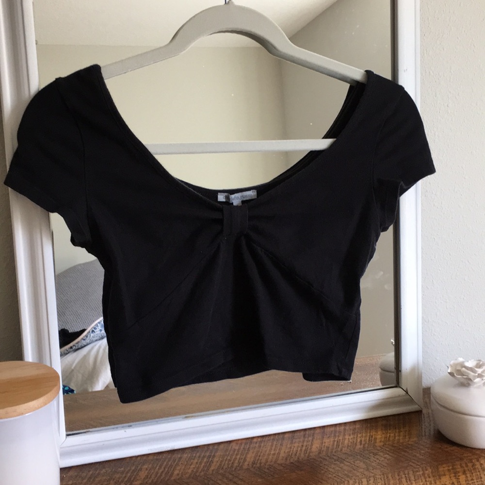 Charlotte Russe Black crop top!  Size small!